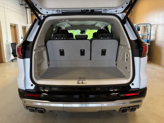 New 2026 GMC Acadia Denali w/ Super Cruise Package AWD/4WD image 19