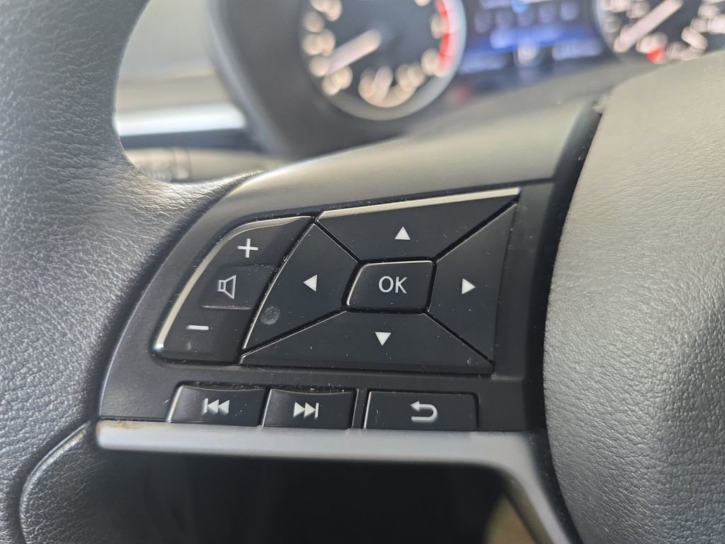 Used 2024 Nissan Altima 2.5 SV image 23