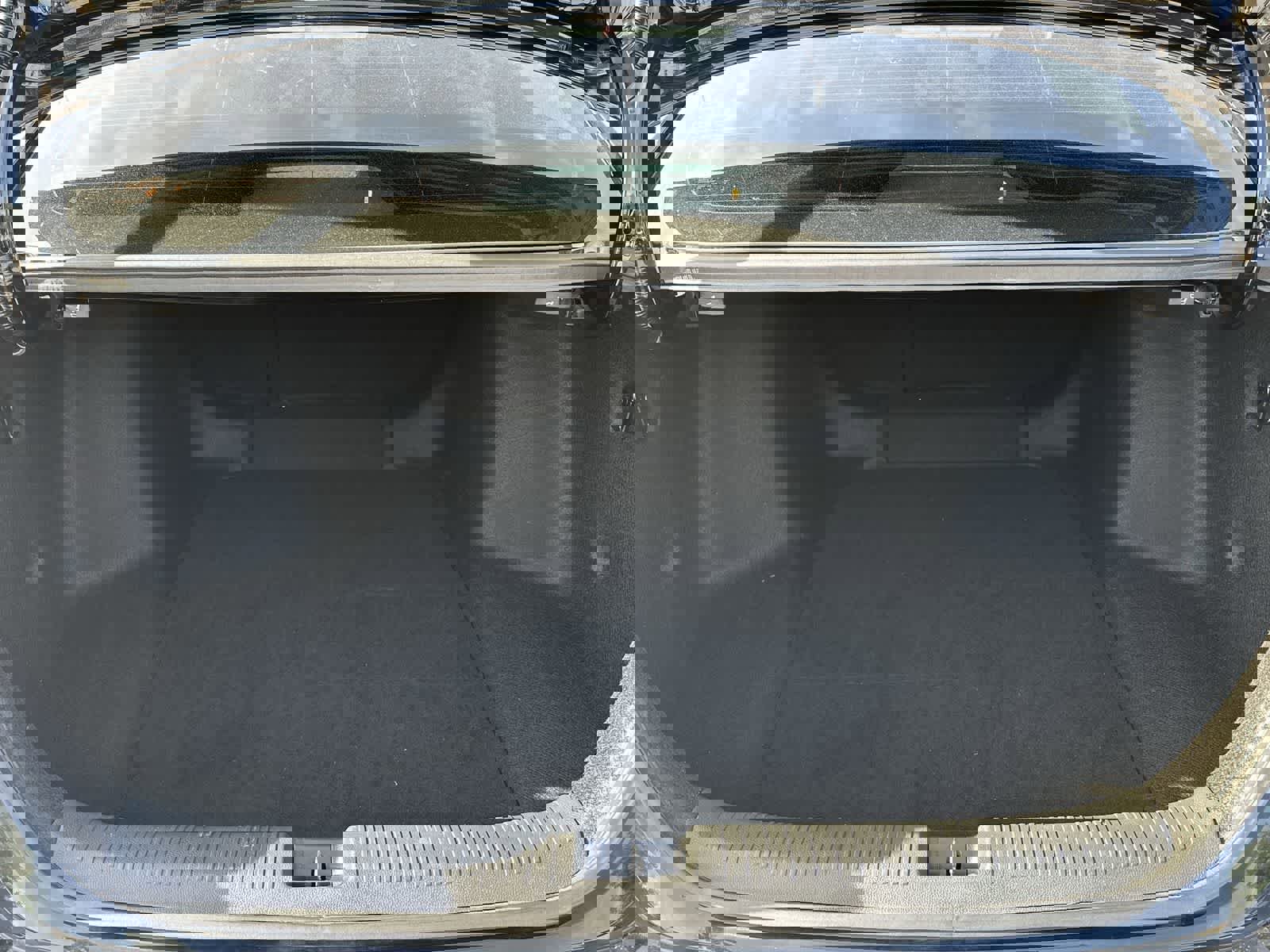 Used 2024 Honda Accord EX-L image 9