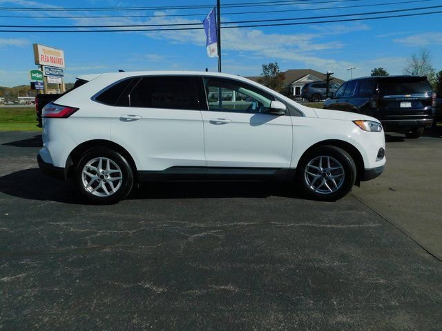 Used 2024 Ford Edge SEL image 6