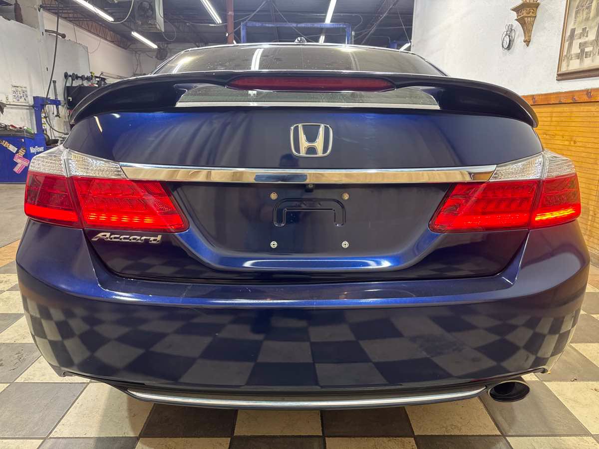 Used 2015 Honda Accord EX-L image 4