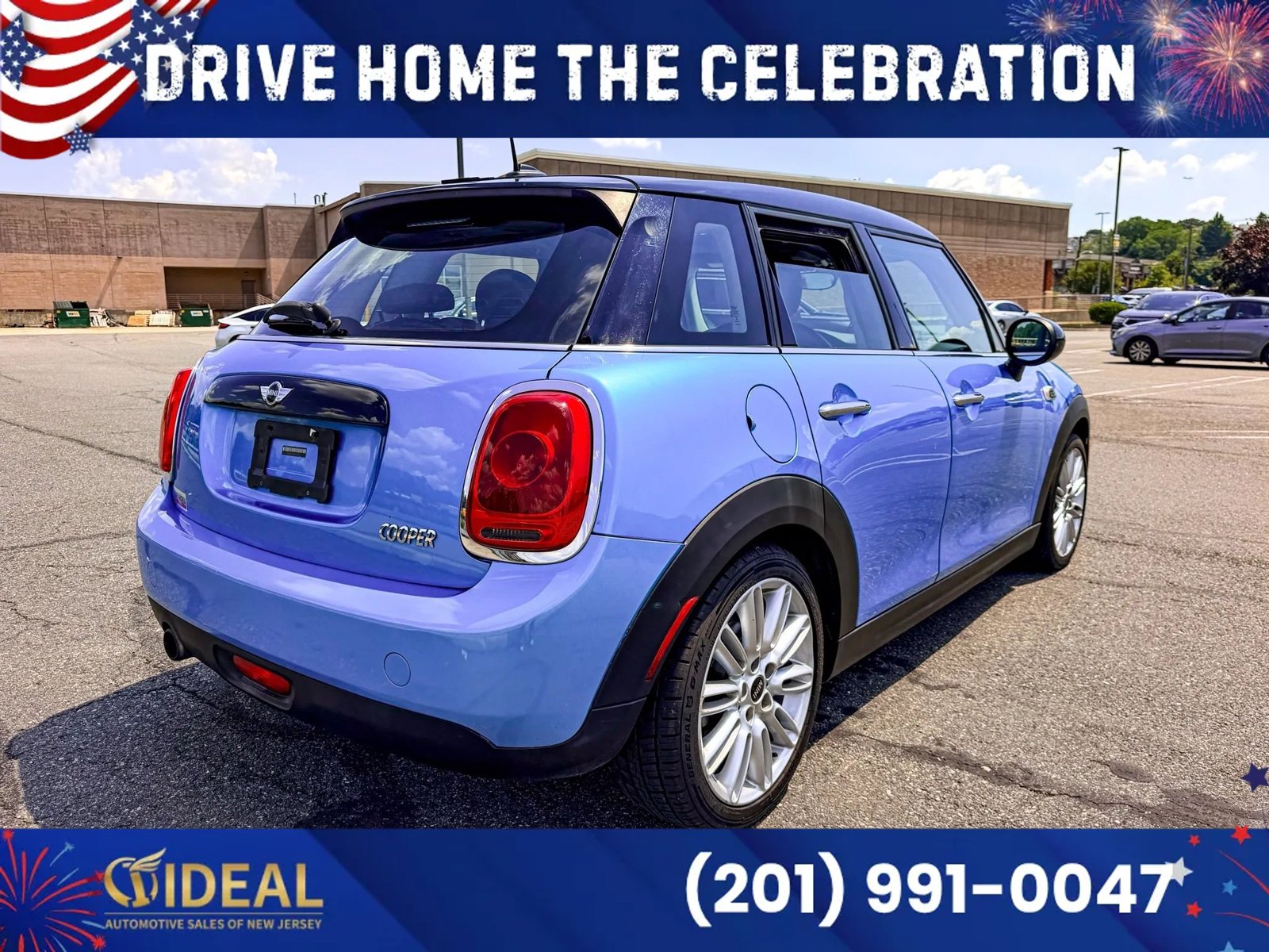 Used 2016 MINI Cooper 4-Door Hardtop FWD image 5