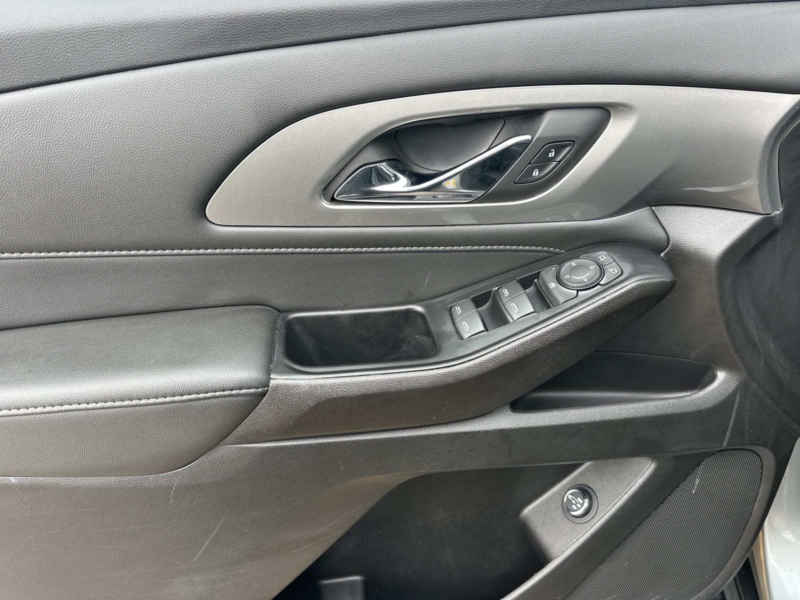 Certified 2023 Chevrolet Traverse LT image 15