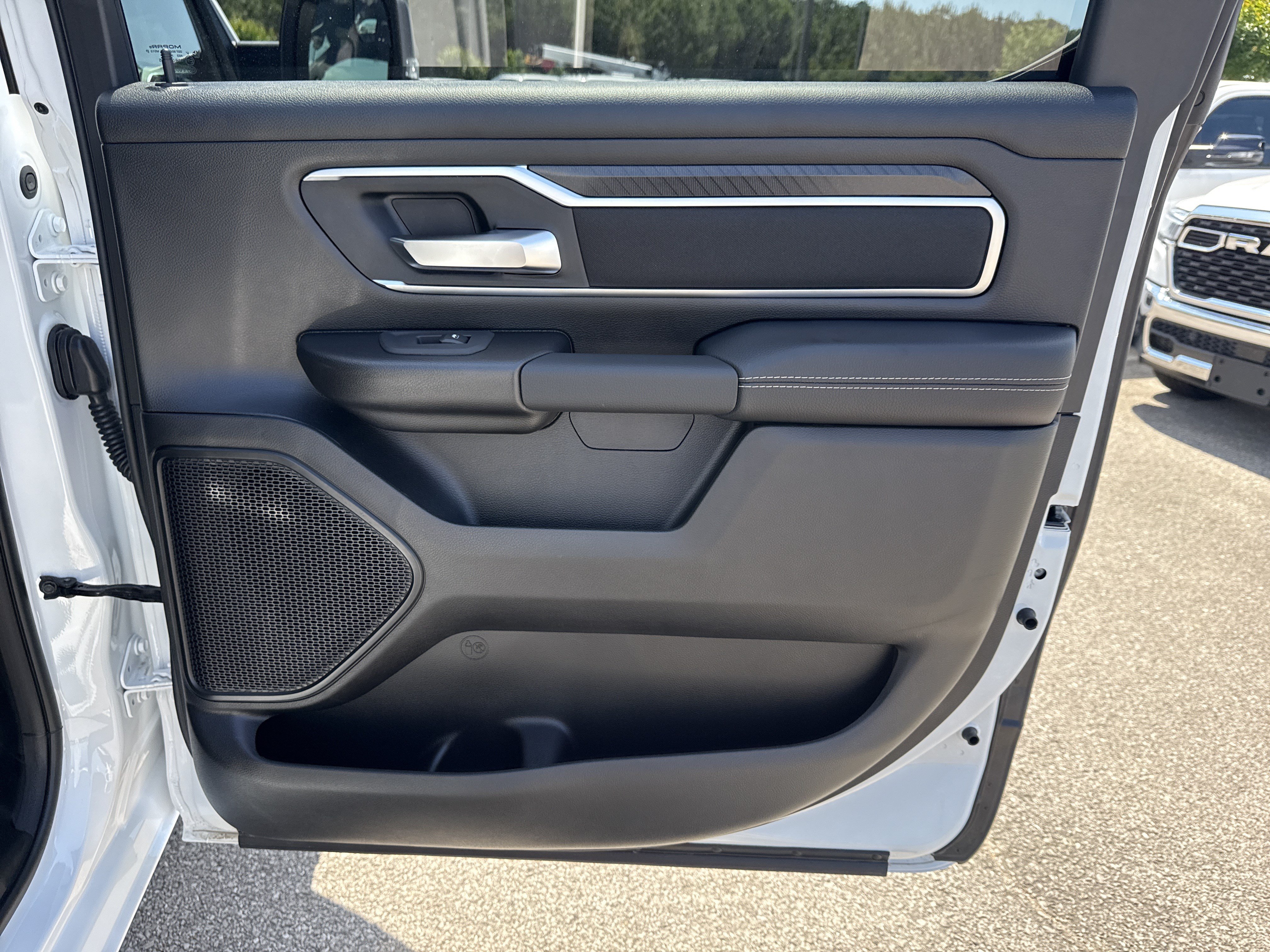 New 2026 RAM 1500 Big Horn AWD/4WD image 16