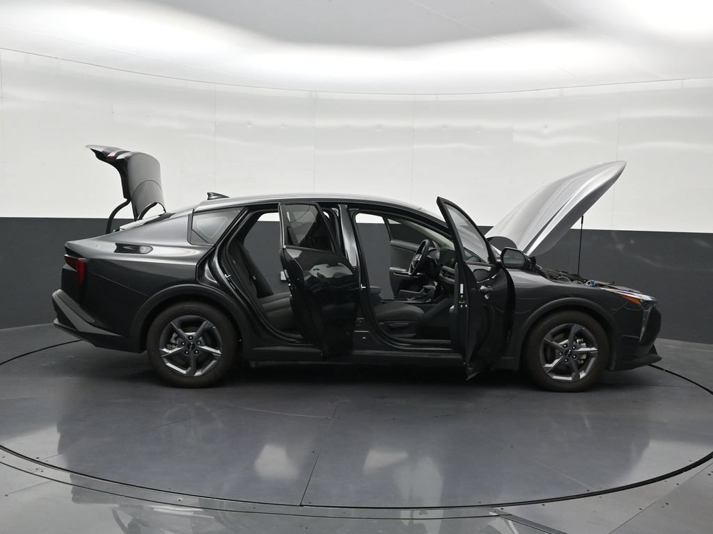Used 2025 Kia K4 FWD image 32