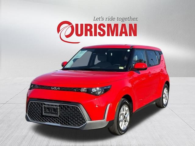 Certified 2025 Kia Soul LX w/ LX Technology Package image 5