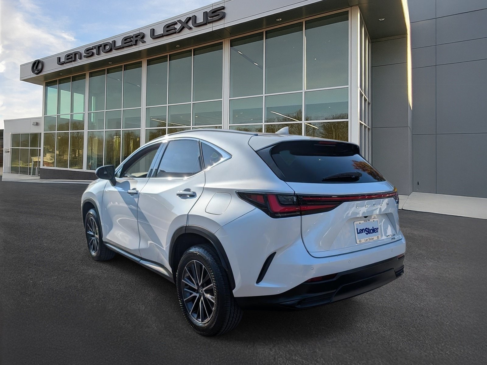 Certified 2024 Lexus NX 350 AWD image 5