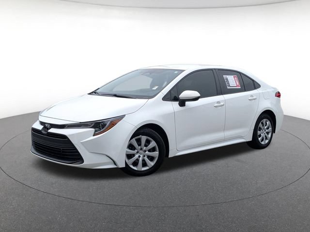 Used 2023 Toyota Corolla LE FWD image 1
