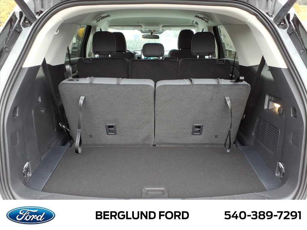 Used 2026 Ford Explorer Active image 9