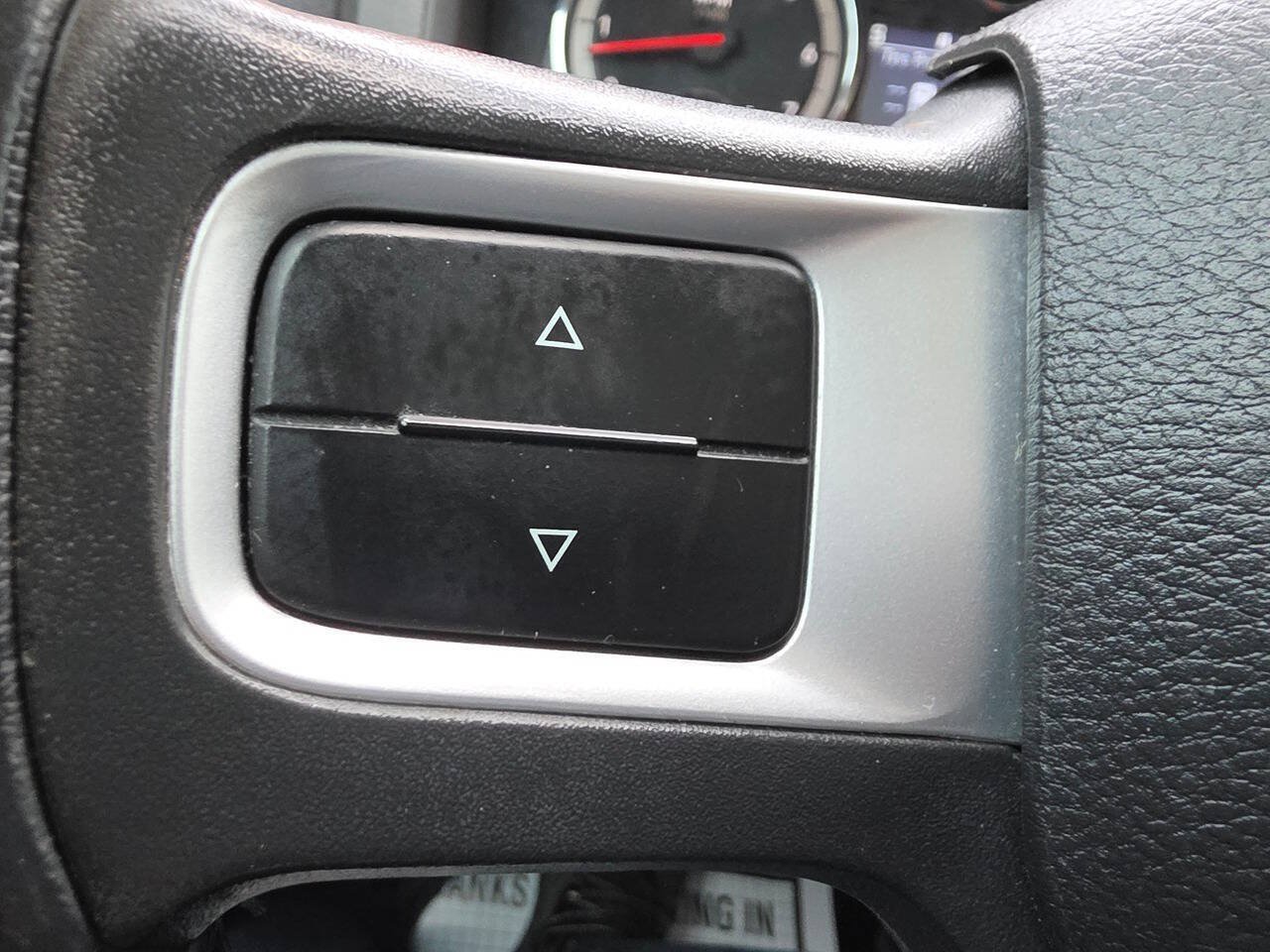 Used 2010 Dodge Ram 1500 Truck Laramie AWD/4WD image 49