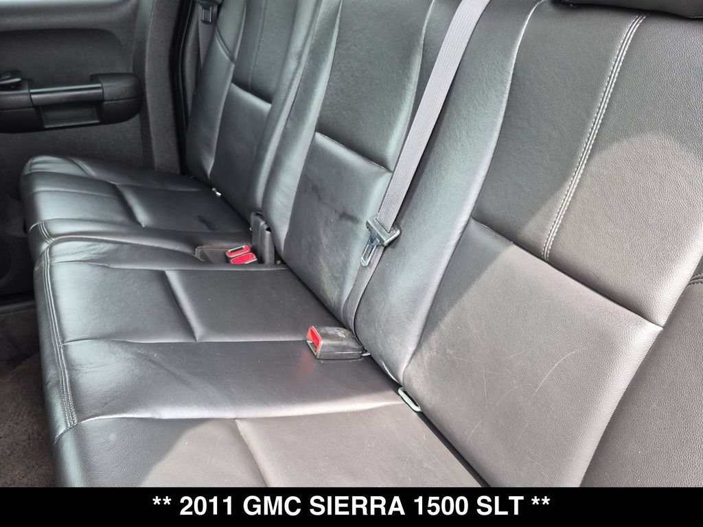 Used 2011 GMC Sierra 1500 SLT w/ All-Terrain Package AWD/4WD image 3