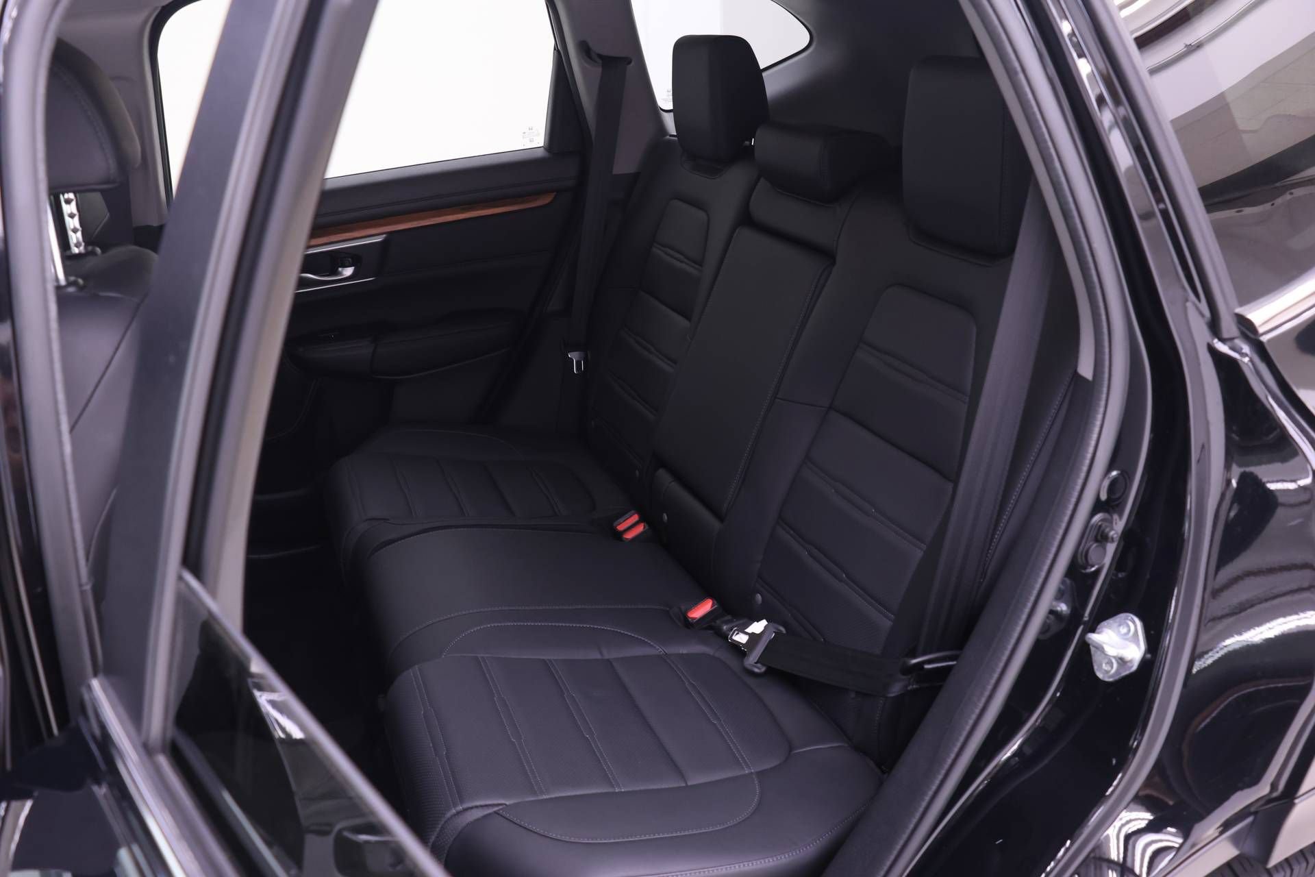 Used 2022 Honda CR-V Touring image 10