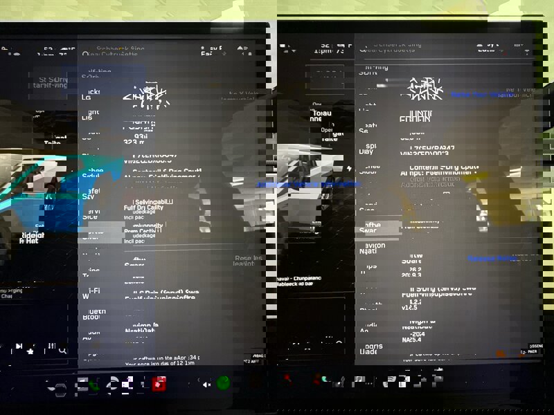 Used 2024 Tesla Cybertruck AWD Crew Cab image 40