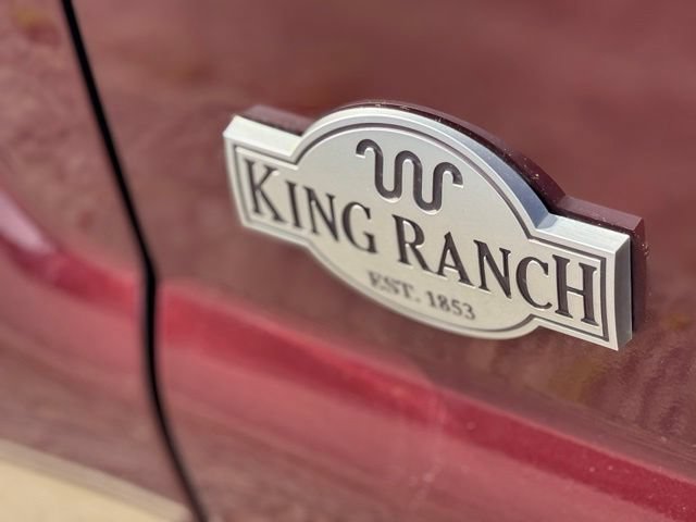 Used 2012 Ford F350 King Ranch w/ King Ranch w/Chrome Pkg AWD/4WD image 8