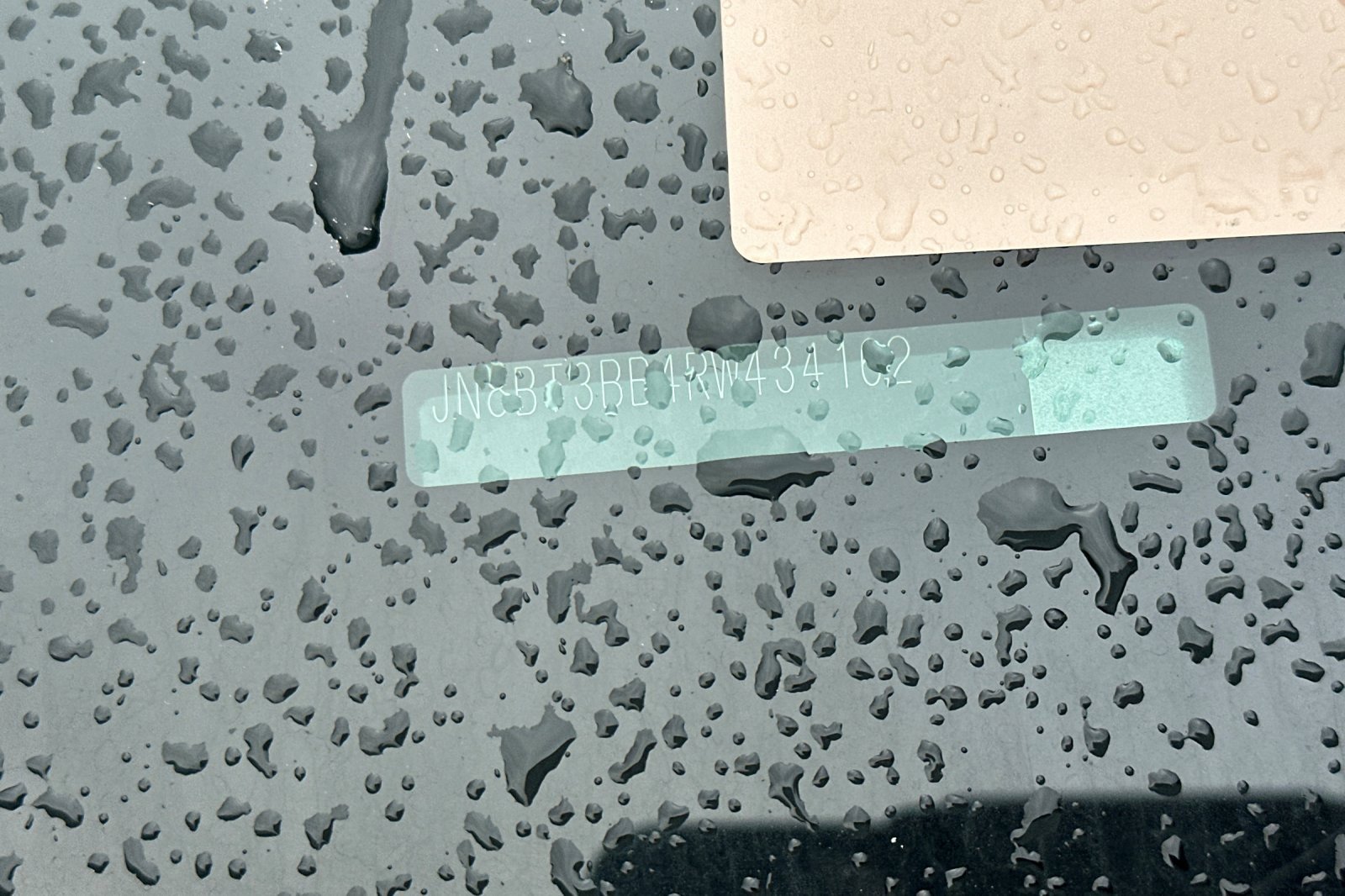 Used 2024 Nissan Rogue SV image 3