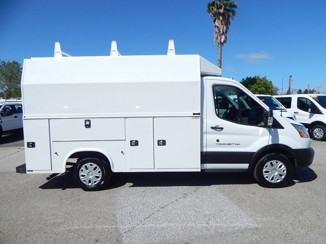 Used 2017 Ford Transit 350 138 w/ Interior Upgrade Package image 9