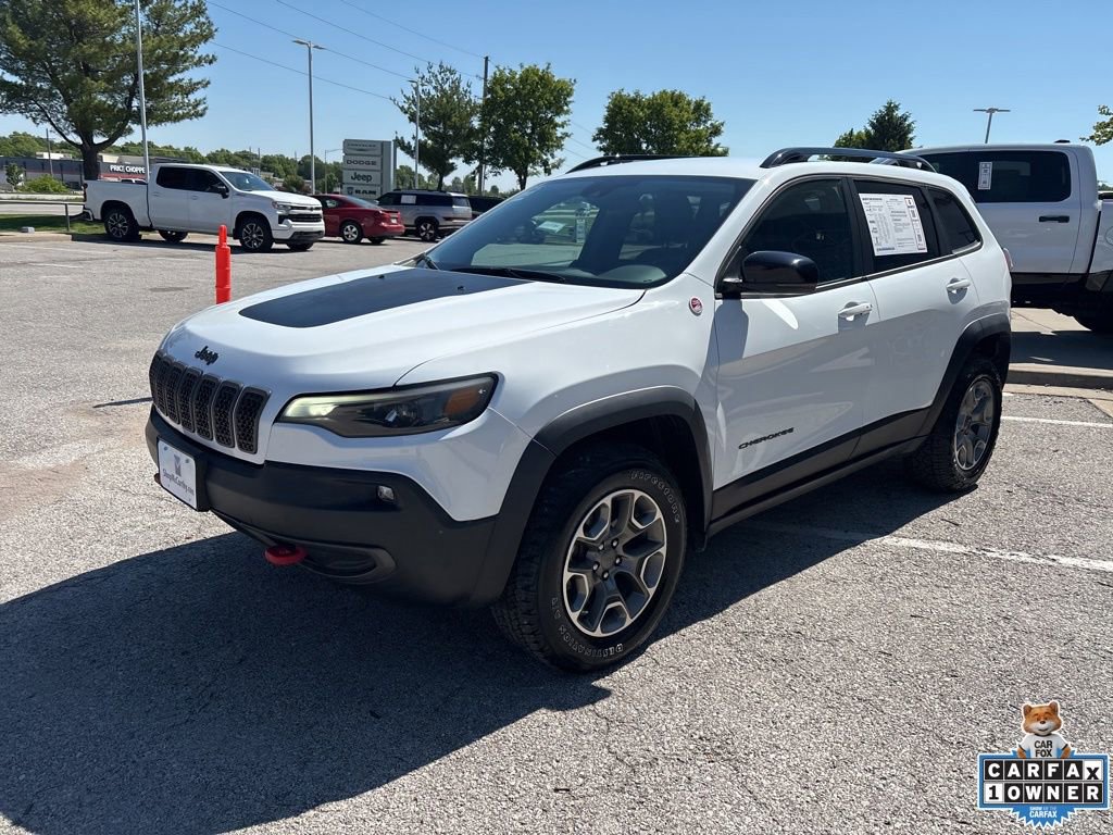 Used 2022 Jeep Cherokee Trailhawk w/ Comfort/Convenience Group AWD/4WD image 13