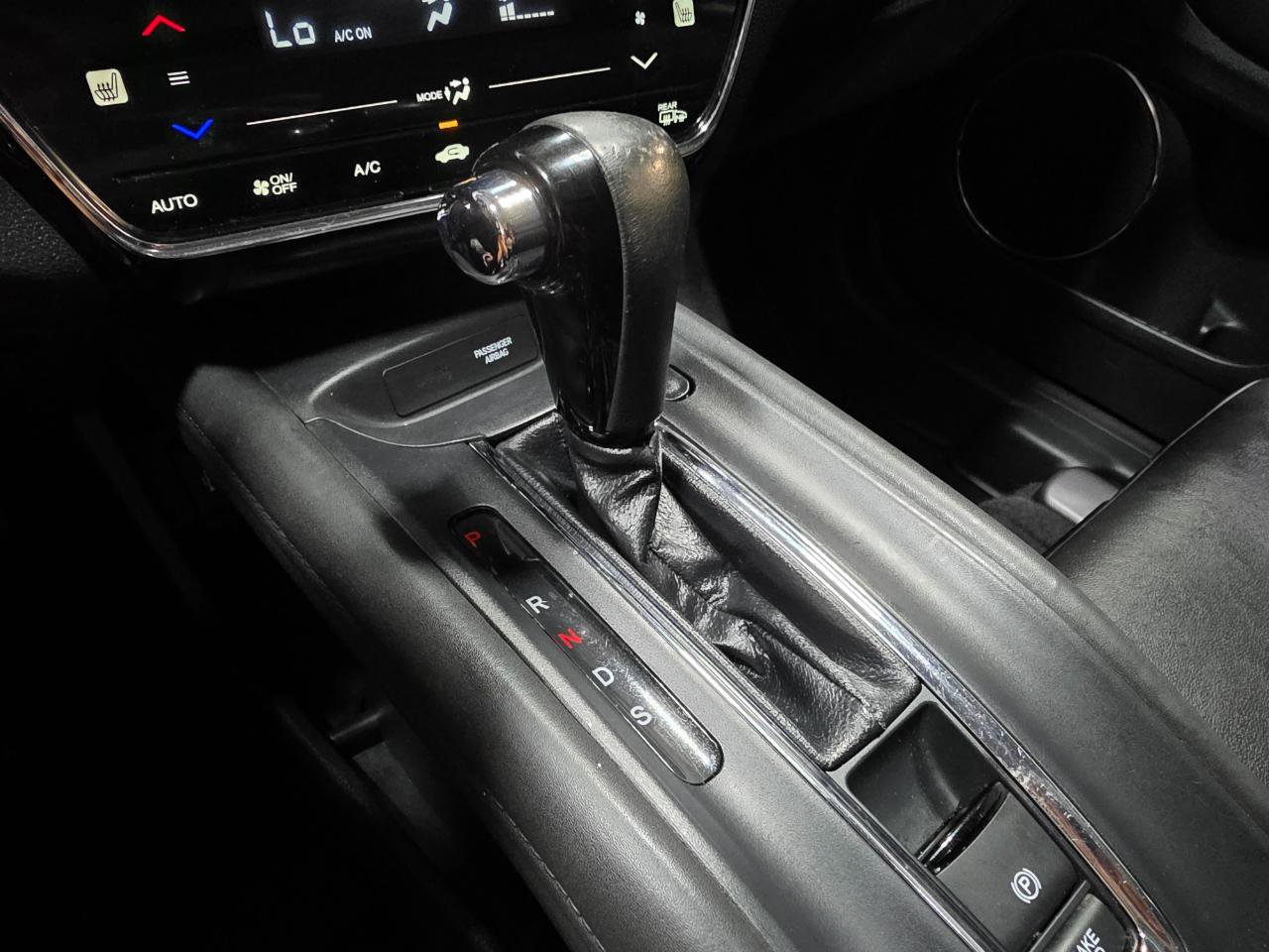 Used 2017 Honda HR-V EX-L image 34