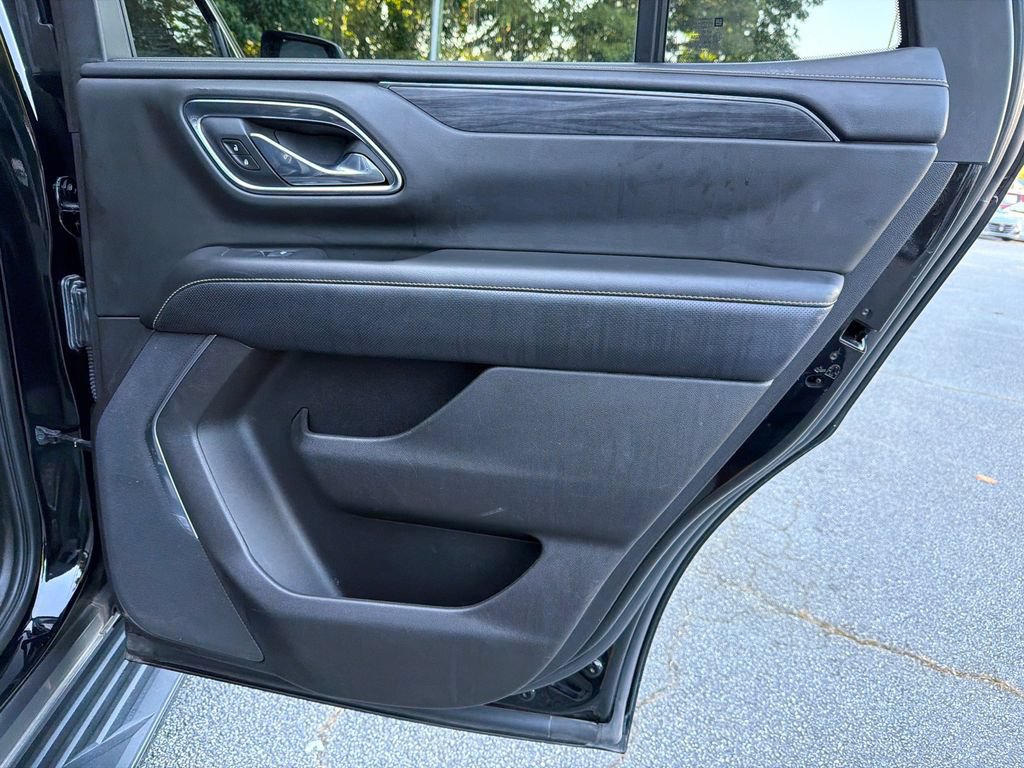 Used 2021 GMC Yukon SLT RWD image 16