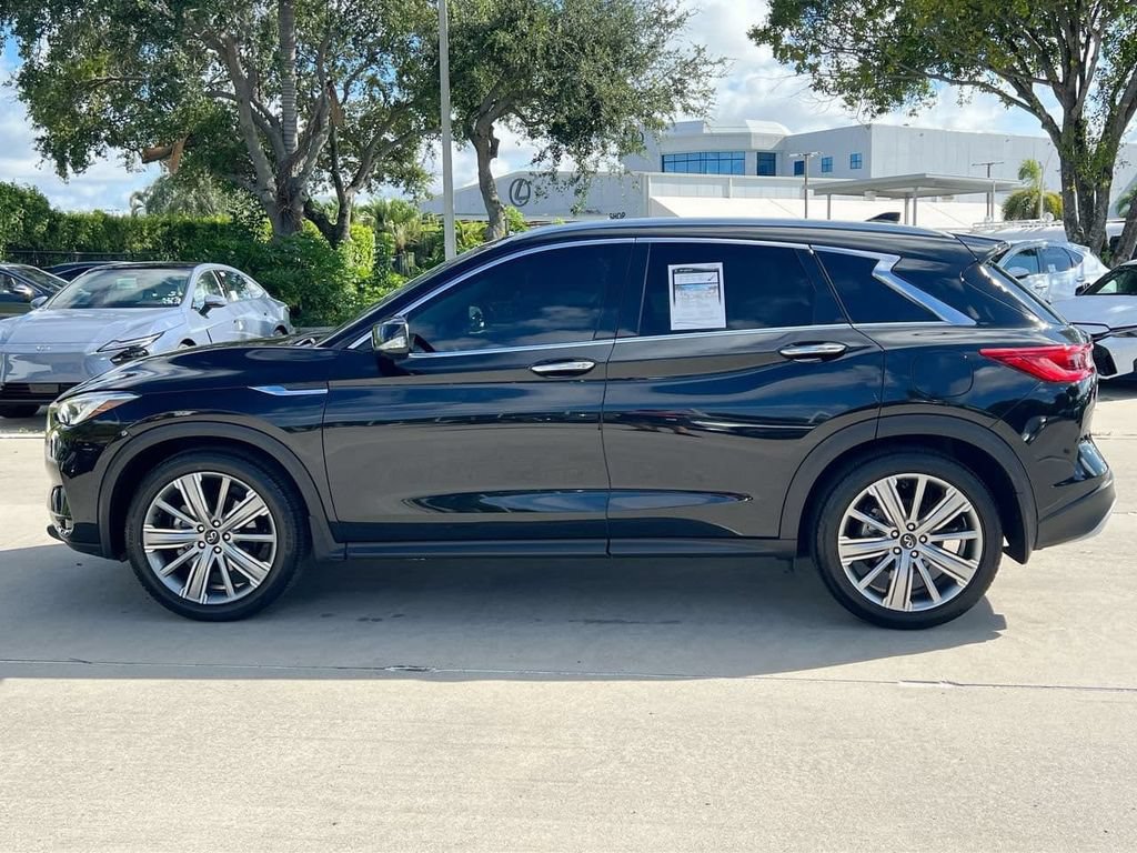 Used 2022 INFINITI QX50 Sensory FWD image 4