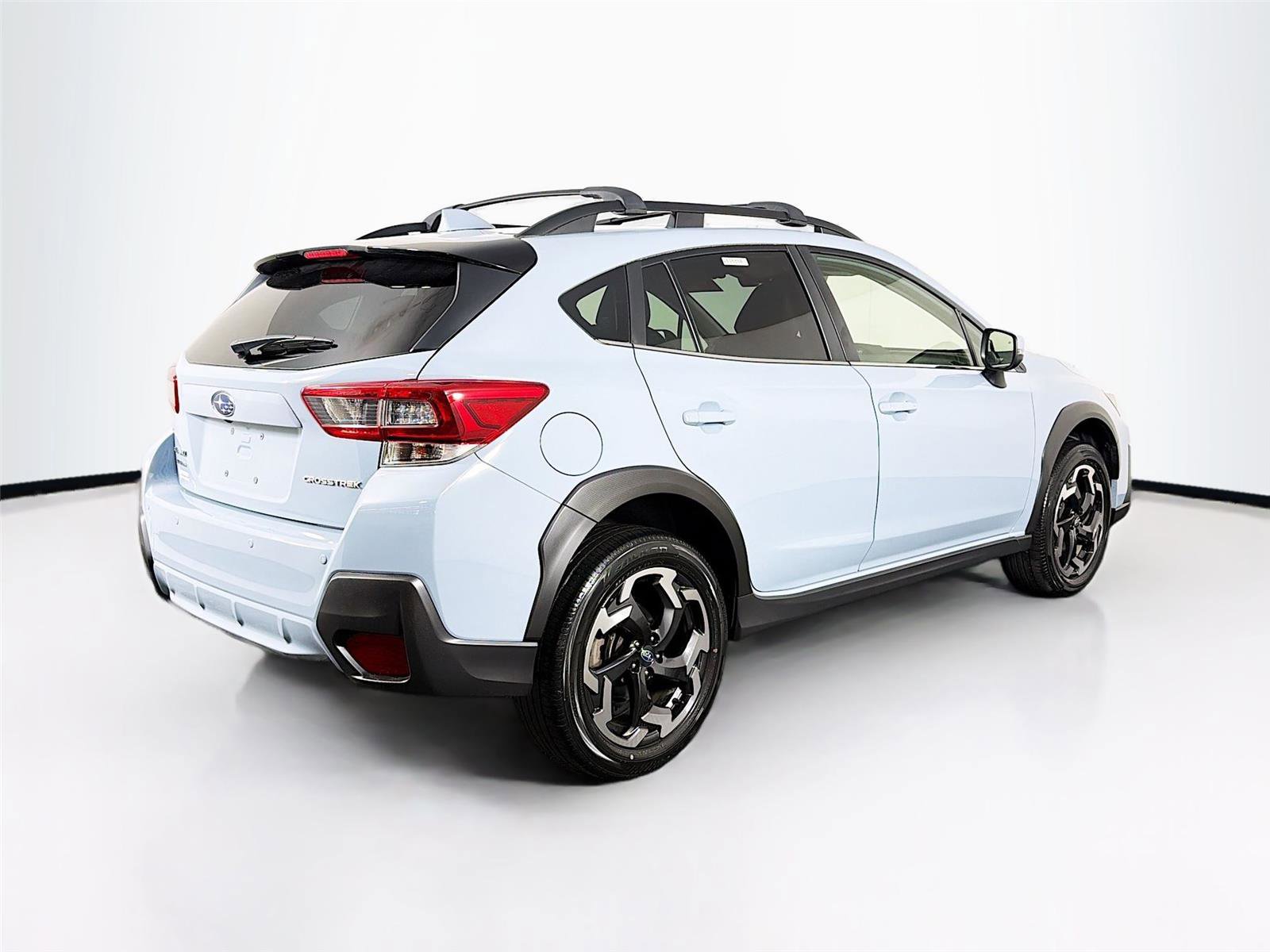 Used 2023 Subaru Crosstrek 2.5i Limited AWD/4WD image 7