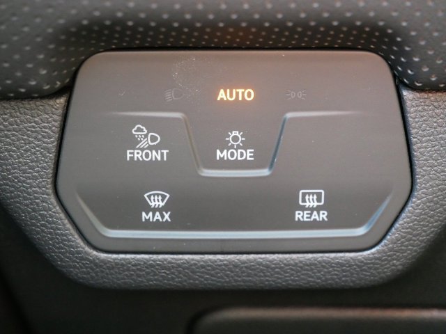 Certified 2026 Volkswagen Atlas SE AWD/4WD image 28