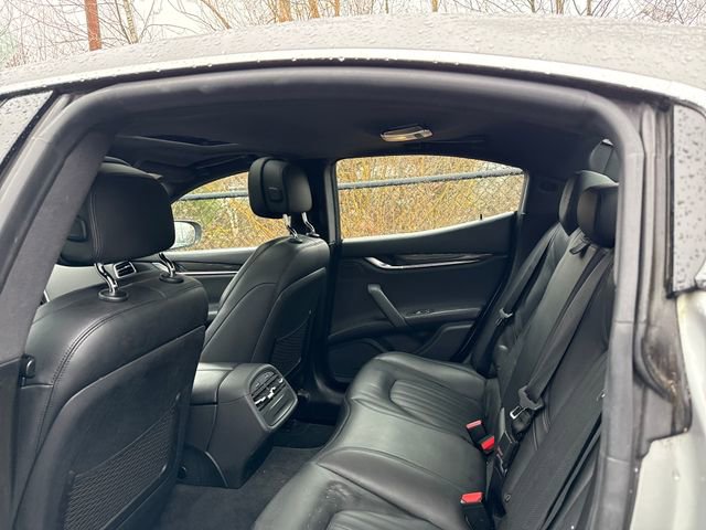Used 2017 Maserati Ghibli S image 13