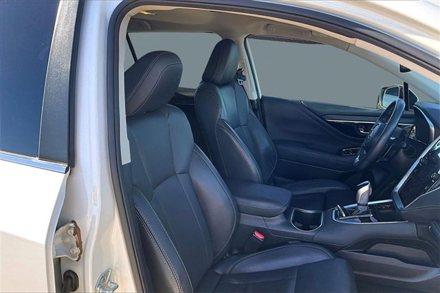 Used 2022 Subaru Outback Limited image 7