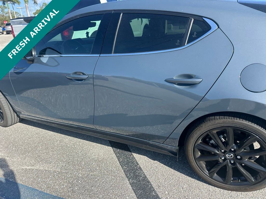Used 2025 MAZDA MAZDA3 2.5 S Hatchback w/ Premium Pkg image 22