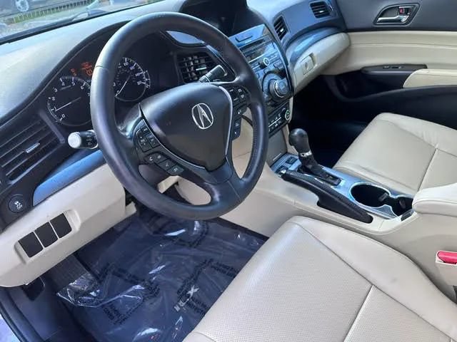 Used 2015 Acura ILX w/ Technology Package FWD image 7