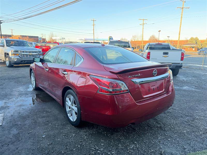 Used 2015 Nissan Altima 2.5 SV FWD image 6