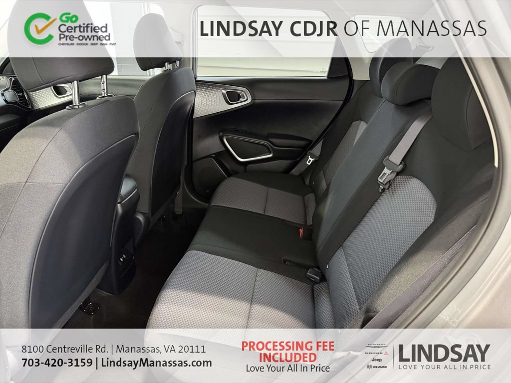 Used 2023 Kia Soul S FWD image 18