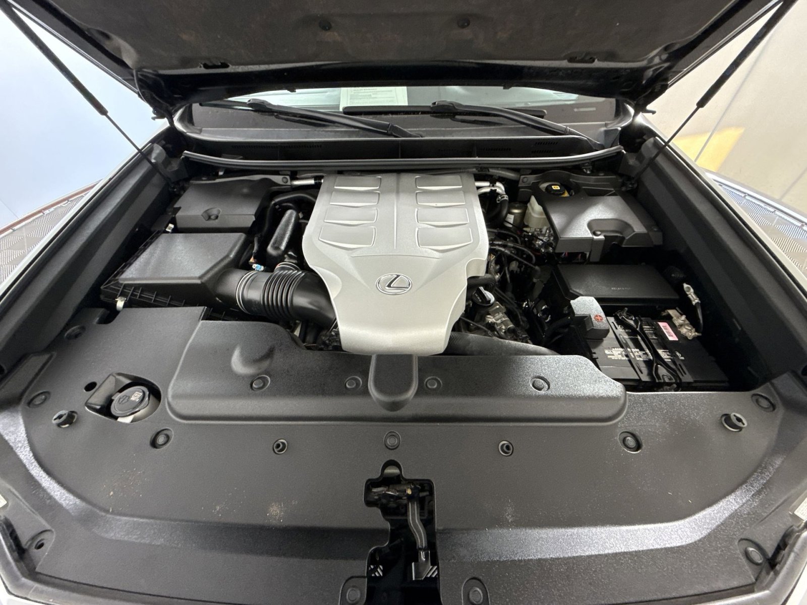 Used 2021 Lexus GX 460 Premium w/ Premium Package image 29