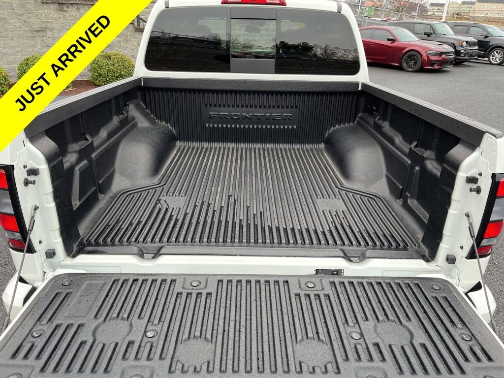 Used 2024 Nissan Frontier PRO-4X w/ Technology Package image 17