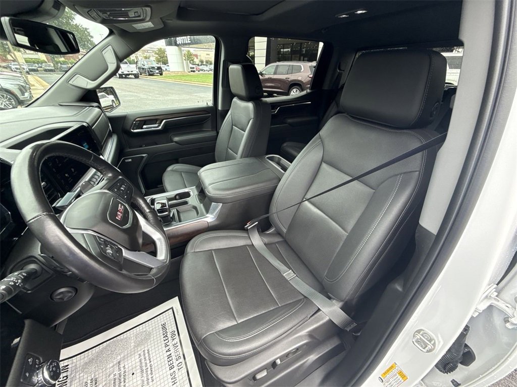 Used 2023 GMC Sierra 1500 SLT w/ SLT Convenience Package image 19