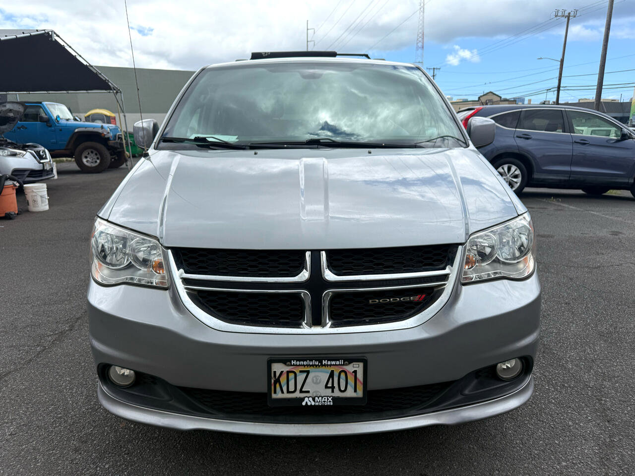 Used 2019 Dodge Grand Caravan SXT image 8