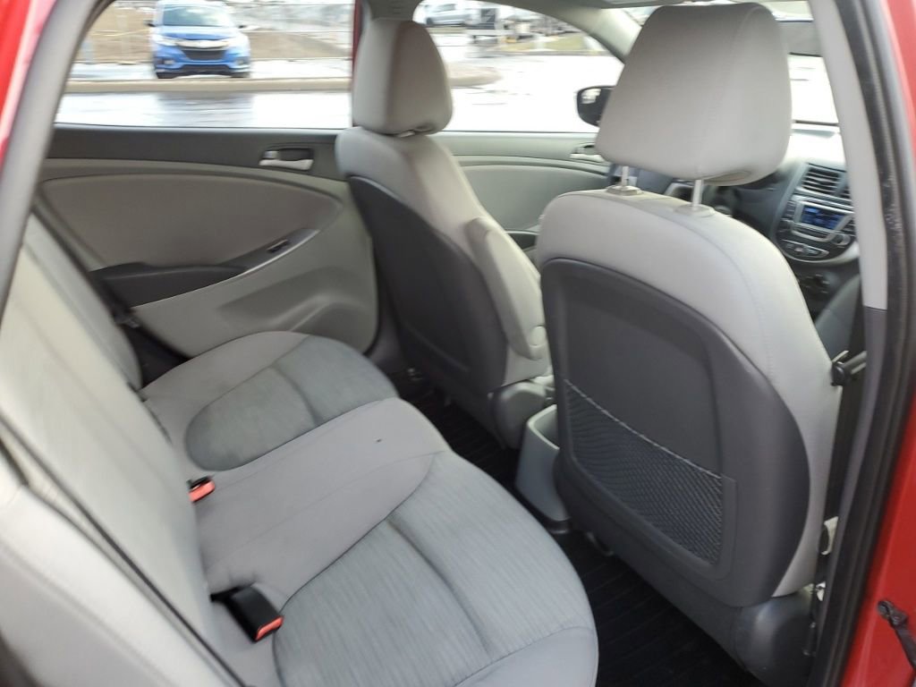 Used 2016 Hyundai Accent SE image 27