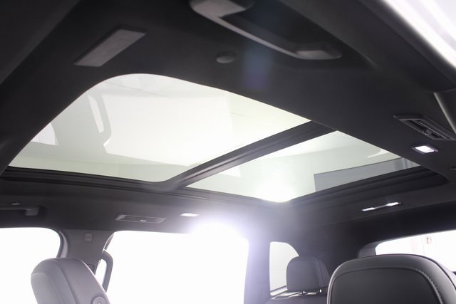 New 2026 GMC Acadia AT4 w/ Luxury Package image 11