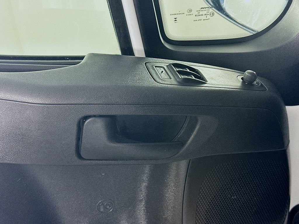 Used 2023 RAM ProMaster 2500 image 23