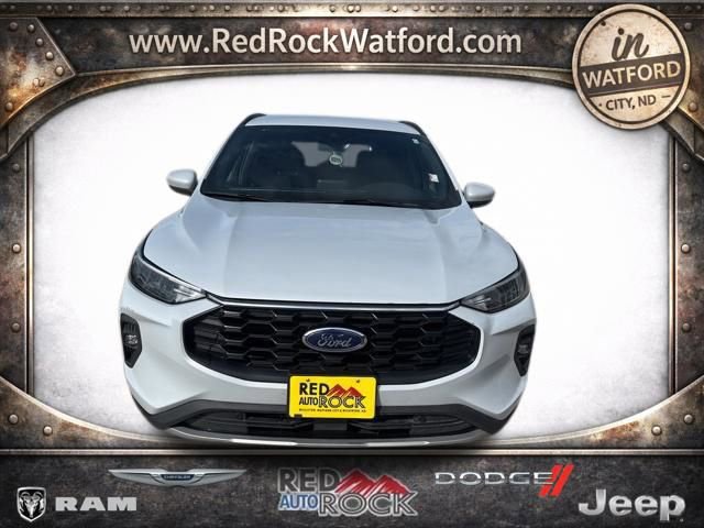 Used 2025 Ford Escape ST-Line Select image 3