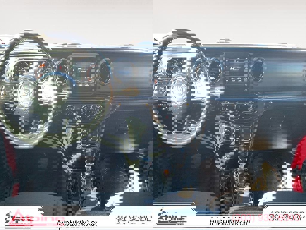 Used 2022 Jeep Gladiator Sport image 10