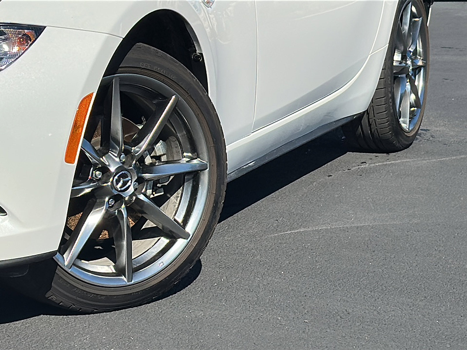 Used 2022 MAZDA MX-5 Miata Grand Touring w/ Weather Package image 3