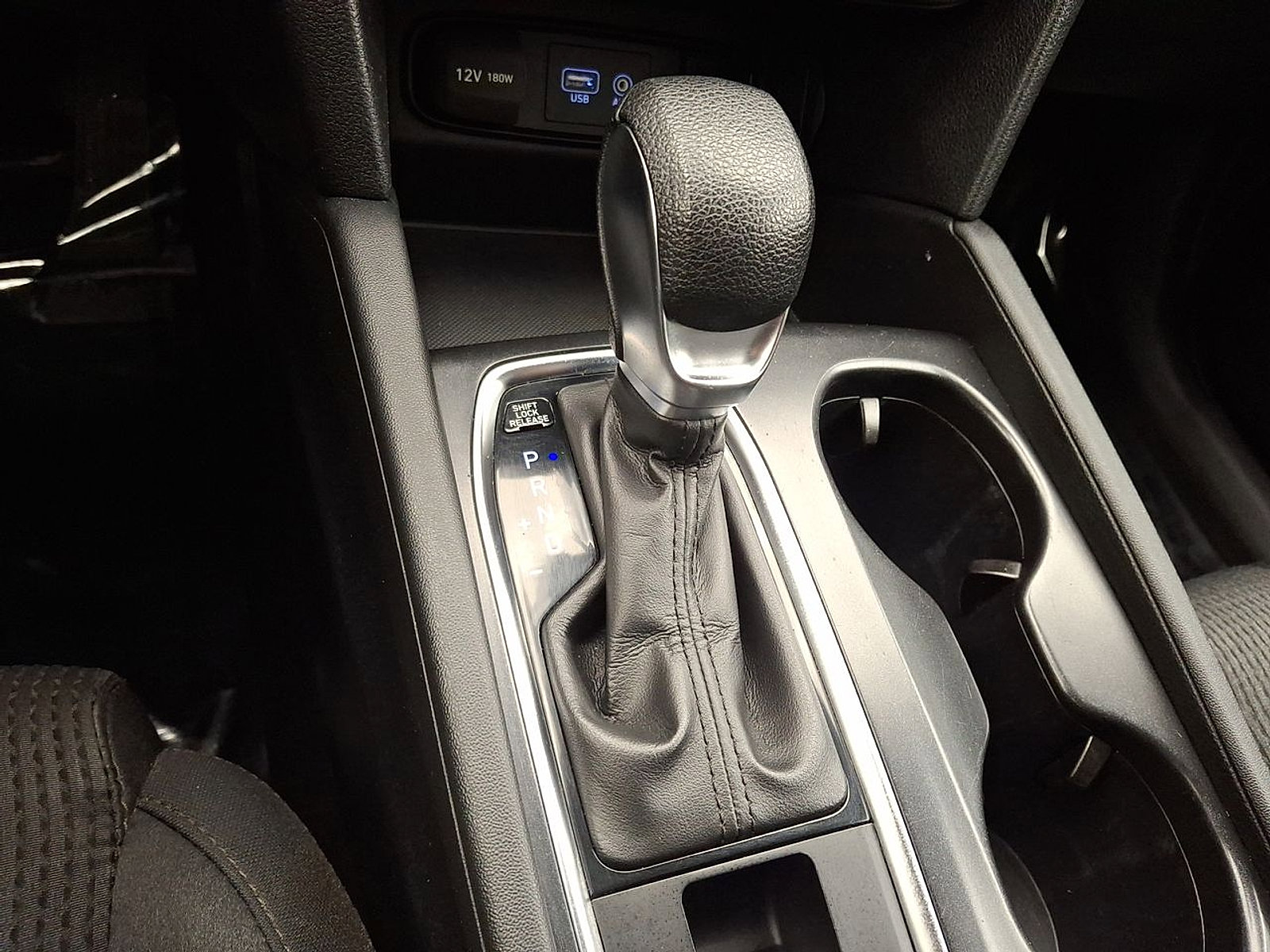Used 2020 Hyundai Santa Fe SEL image 12