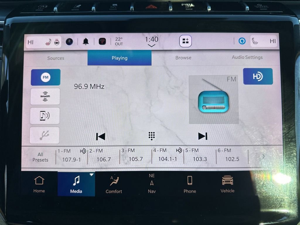 Used 2022 Jeep Grand Cherokee L Limited image 21