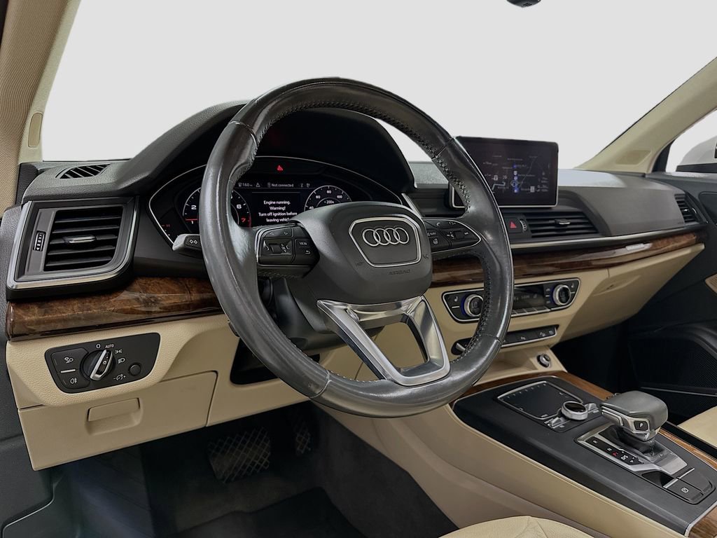 Used 2018 Audi Q5 2.0T Premium Plus w/ Premium Plus Package AWD/4WD image 10