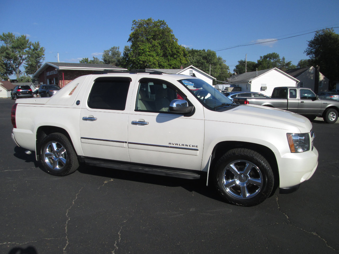 Used 2013 Chevrolet Avalanche LTZ