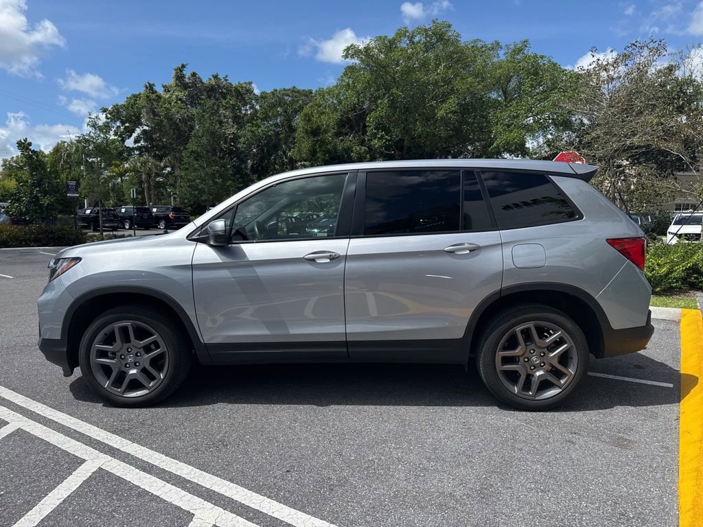 Used 2023 Honda Passport EX-L image 10