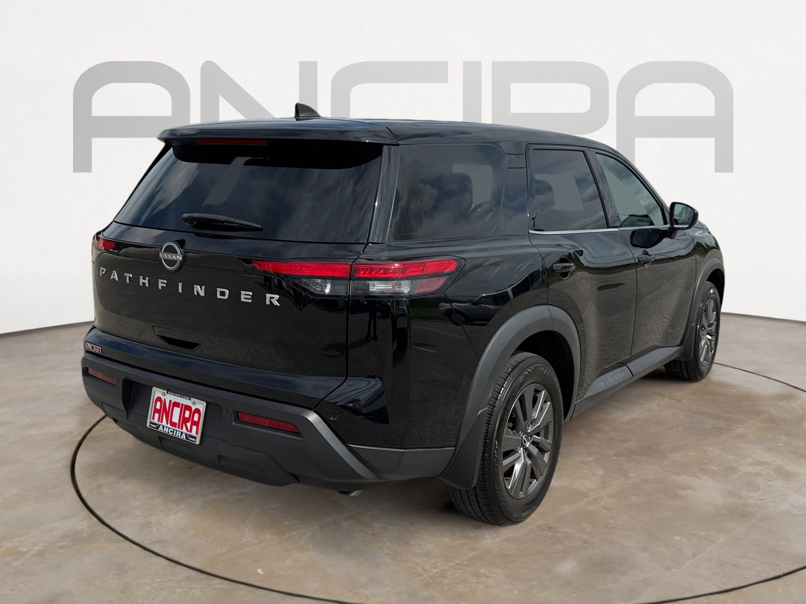 Used 2023 Nissan Pathfinder S FWD image 12