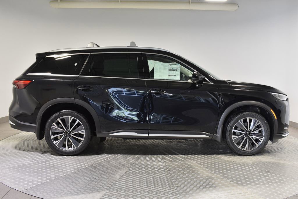 New 2026 INFINITI QX60 Luxe w/ Family Package image 6