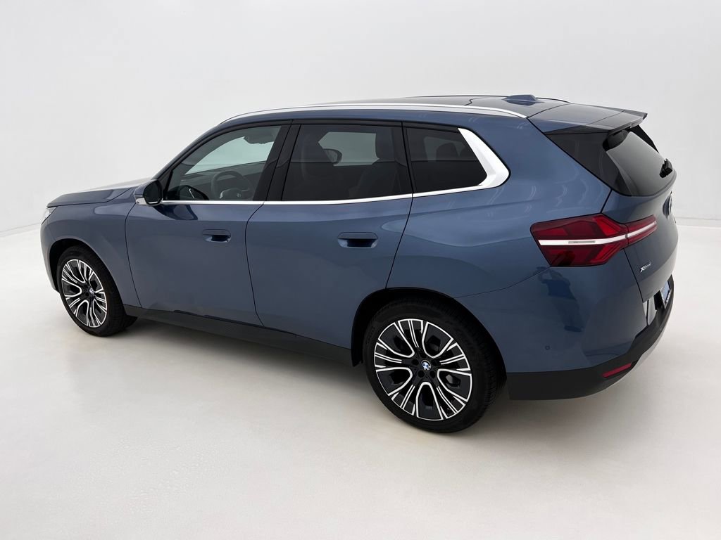 Certified 2025 BMW X3 xDrive30i w/ Premium Package AWD/4WD image 10